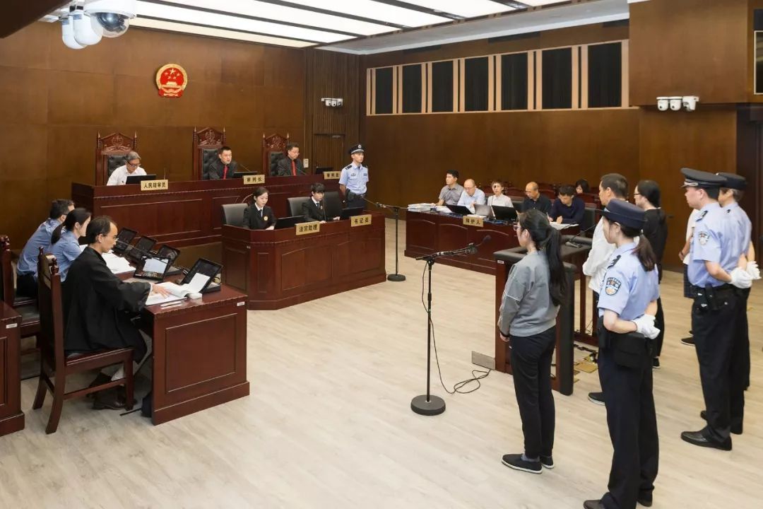 广州民事律师：一审法官不给调取证据合